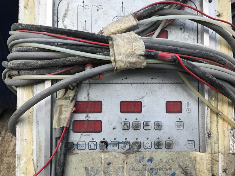 FLOW CONTROL COMPUTER OVER, MAGNAHELIC AIR PRESSURE GAUGE TO SPRAY BOOTH