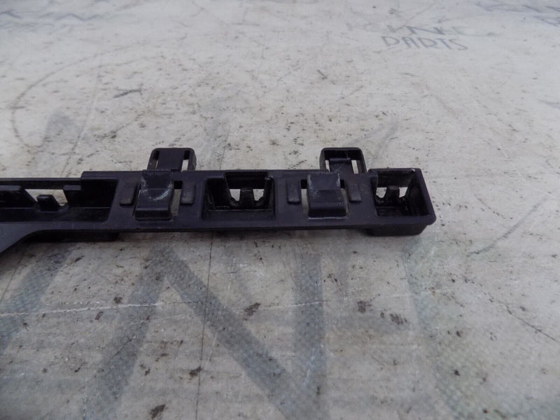 BMW F30 F31 2012-2015 FRONT RIGHT SIDE SKIRT HOLDER BRACKET GENUINE 7240874 #