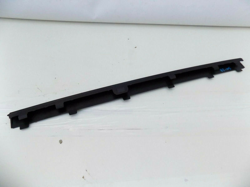 VOLVO XC90 2015-2018 REAR BUMPER LOWER SPOILER TRIM MOULDING 39829864 /S01-28
