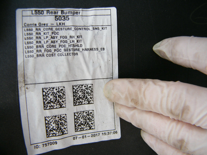 LAND ROVER L550 DISCOVERY SPORT 2014-ON REAR BUMPER GENUINE FK72-17D781 (A0279)