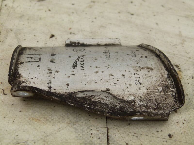 RANGE ROVER EVOQUE L551 HYBRID 2019-ON PART OF FRONT SUSPENSION HUB HJ322D301AB