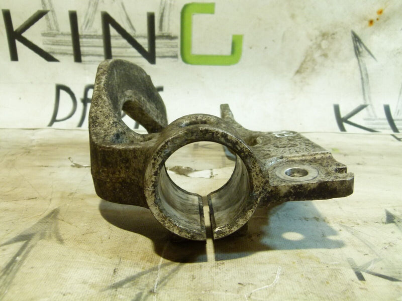 RANGE ROVER SPORT 13-17 FRONT RIGHT LOWER SHOCK ABSORBER BRACKET CPLA3462AB