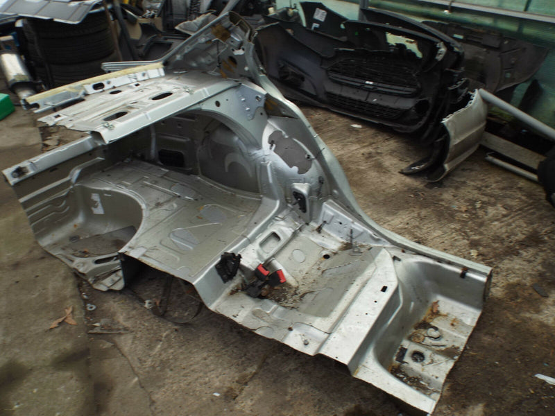 SKODA SUPERB 2001-2008 SALOON REAR QUARTER PANEL N/S LEFT PASSANGER SIDE SILVER