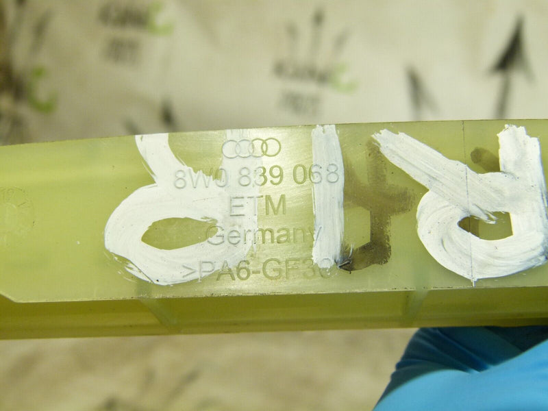 AUDI A4 S4 8W B9 2016-ON REAR RIGHT DOOR WINDOW GUIDE BRACEKT 8W0839068