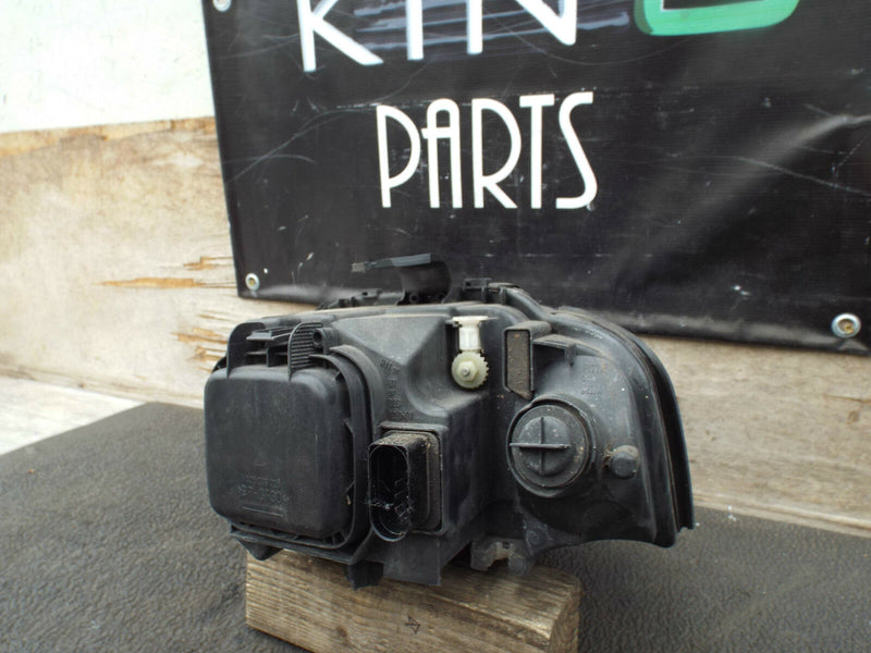 Audi A3 2004-2008 8P0 941 004L Headlamp Headlight Right Driver SIDE O/S (642)