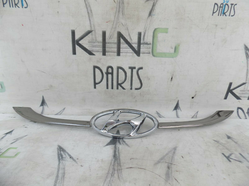 Hyundai I30 Front Bumper Grill / Chrome Badge Strip 86596-N7010 Genuine!