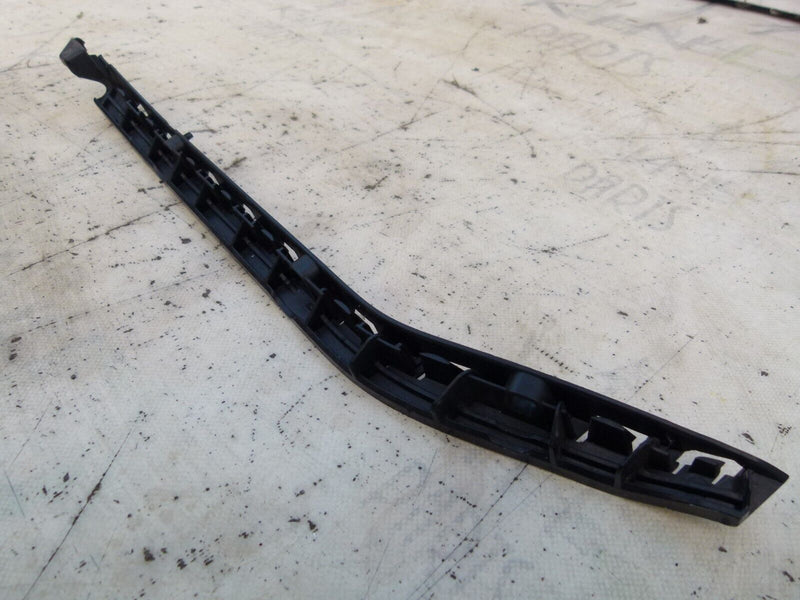 MERCEDES C W204 2007-2011 REAR BUMPER LEFT BRACKET GENUINE A2048800730
