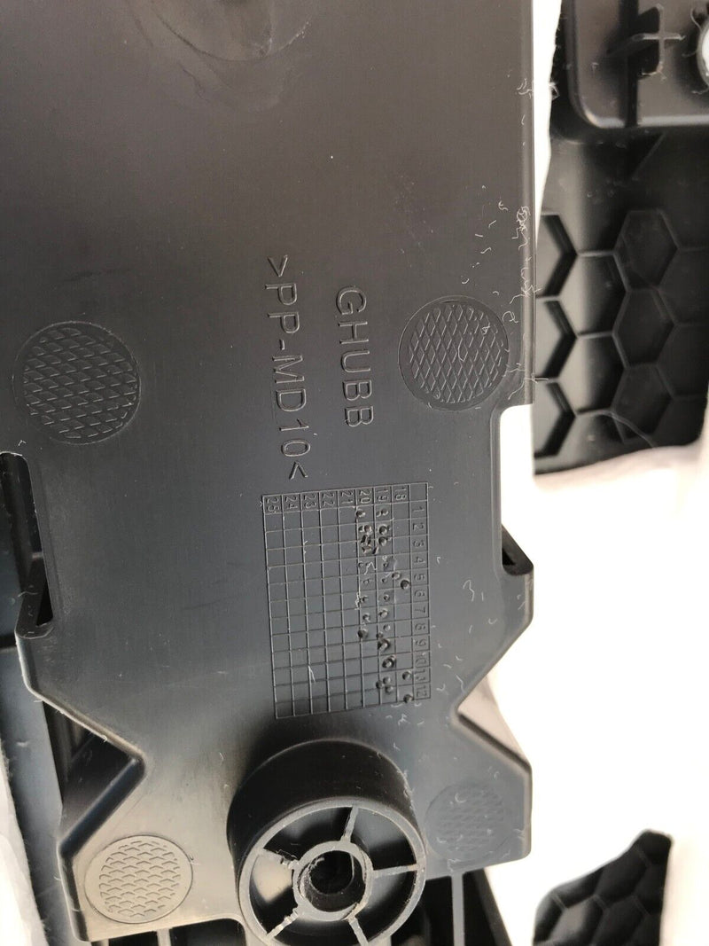 RANGE ROVER EVOQUE L551 2019-ON TAILGATE BOOT LID TRIM GENUINE K8D245594