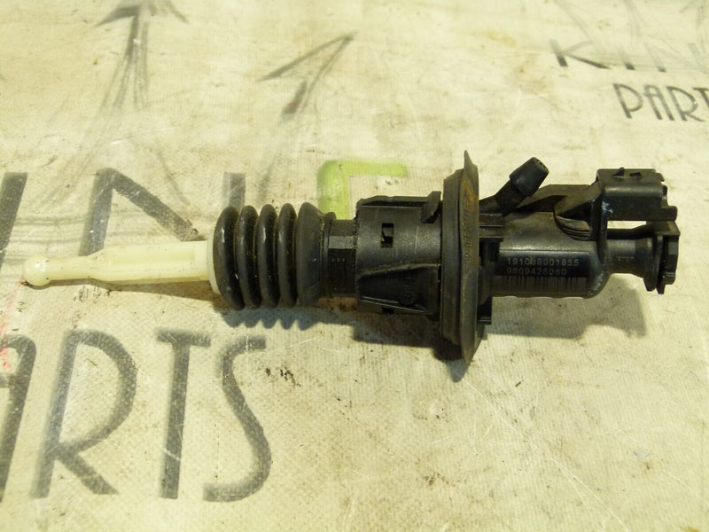 PEUGEOT 308 SW 2017-2021 CLUTCH MASTER CYLINDER GENUINE 9809426080