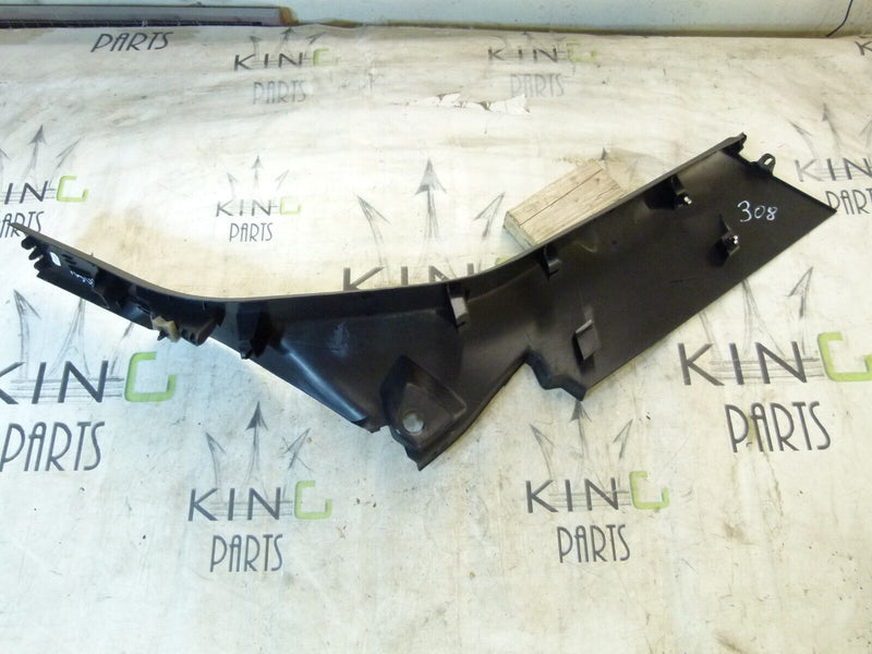 PEUGEOT 308 SW ESTATE 2017-21 LEFT PASSENGER SIDE C-PILLAR 9800072577