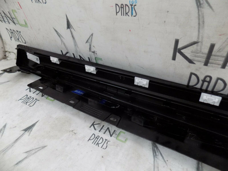 BMW 1 SERIES F40 M SPORT - 2019-ON - GENUINE RIGHT SIDE SKIRT 51778072574