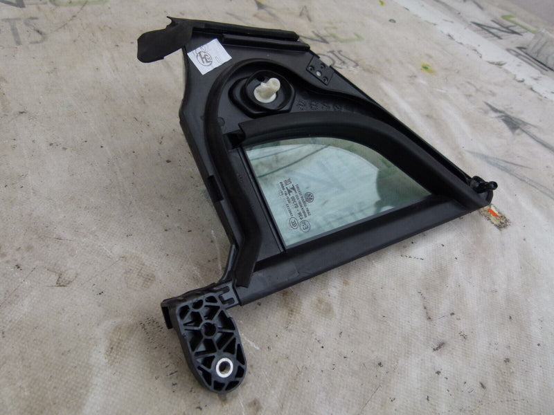 VOLKSWAGEN ID.3 2019-ON FRONT RIGHT WINDOW TRIANGLE GENUINE 43R01390