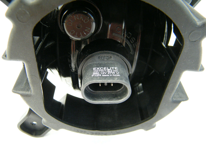 HYUNDAI IX35 2010-2015 FOG LIGHT LEFT N/S GENUINE WITH BULB  92201-2Y000