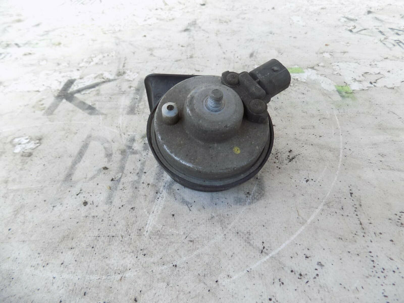 BMW 5 SERIES  F11 HORN SIGNAL HIGH  GENUINE 3881157