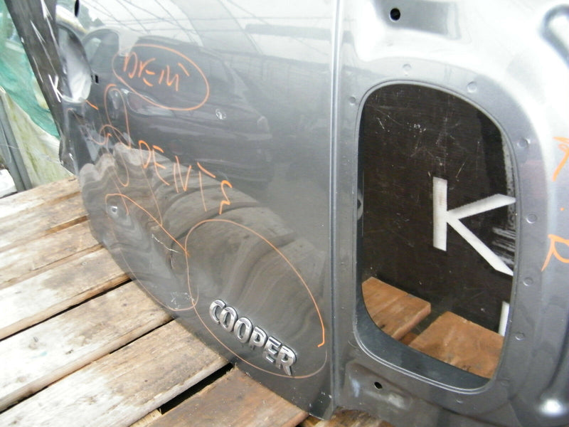 BMW CLUBMAN MINI COOPER 2007-15 GENUINE TAILGATE BOOT REAR DOOR RIGHT SIDE O/S