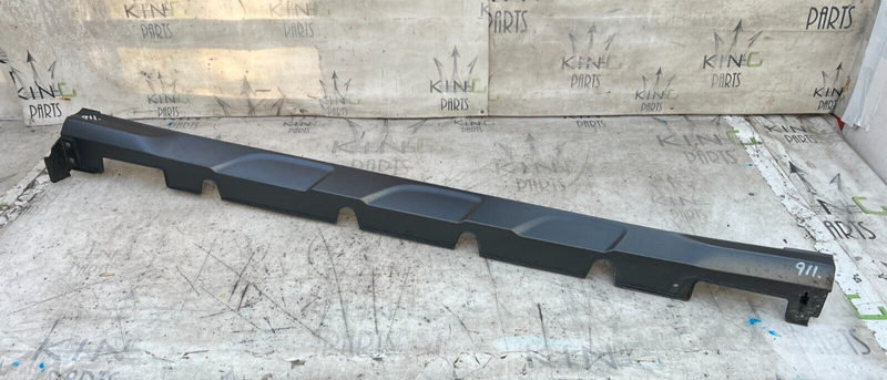 HYUNDAI KONA 2016-20 RIGHT SIDE SKIRT SILL COVER 87752-J9500 GENUINE