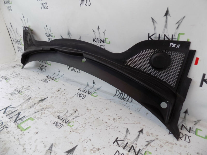 AUDI Q3 8U 2011-2018 WINDSCREEN WIPER SCUTTLE PANEL COVER 8U2819403