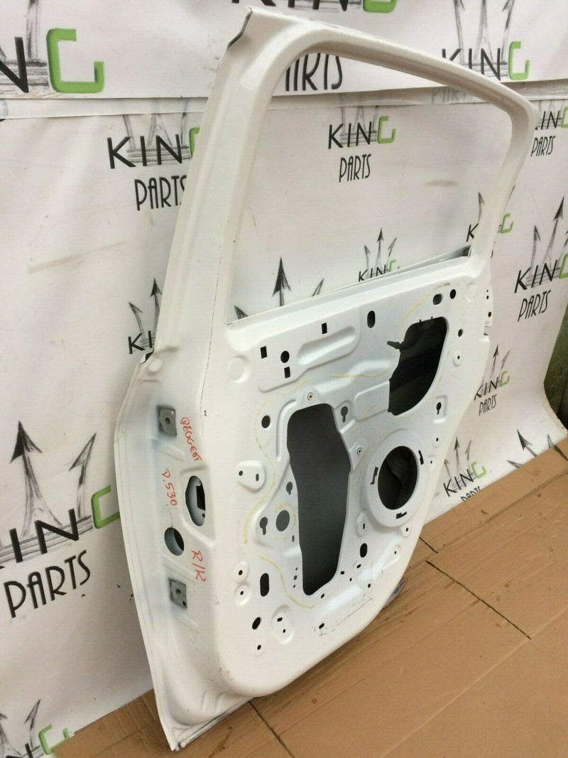 PEUGEOT 208 2012-2018 REAR RIGHT DOOR PANEL WHITE *DAMAGE*