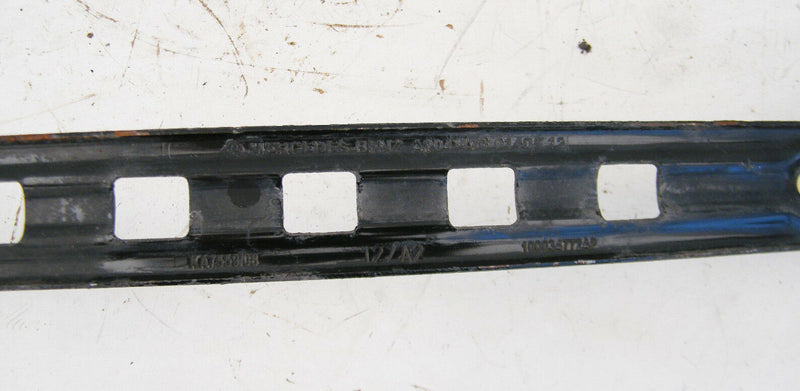MERCEDES W204 2007-2014 FUEL TANK STRAP BRACKET HOLDER SUPPORT A2044700140