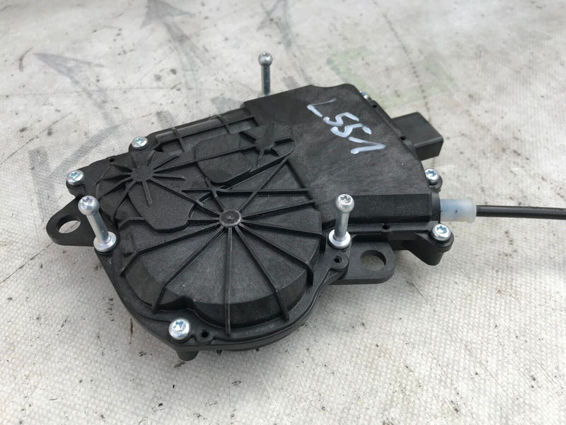 RANGE ROVER EVOQUE L551 2019- BOOT TAILGATE LATCH CATCH GENUINE K8D2404C10