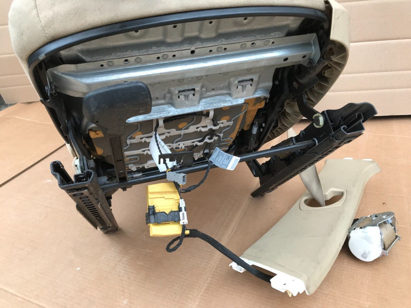 BMW E90 E91 GENUINE FRONT SEAT LEFT PASSENGER SIDE & SEATBELT CREAM COLOUR !!
