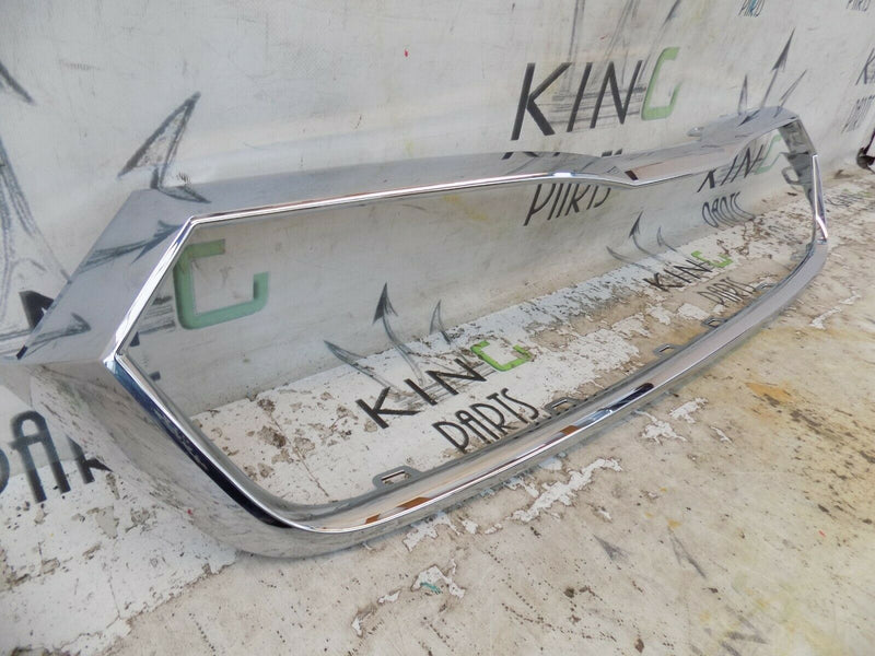 SKODA OCTAVIA  4 MK4 2020-ON GRILL SURROUND TRIM FRAME IN BLACK 5E3853761