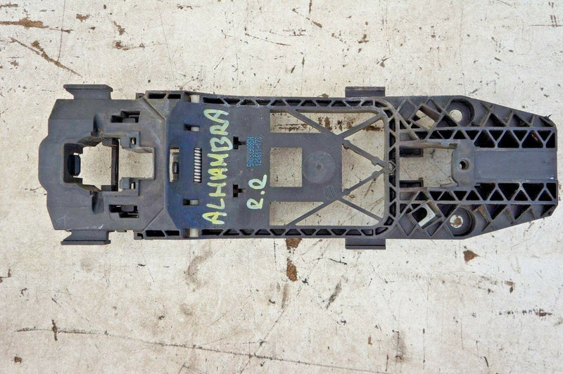 SEAT ALHAMBRA 2010-2015 RIGHT REAR DOOR INTERIOR HANDLE FRAME 5N0839885H