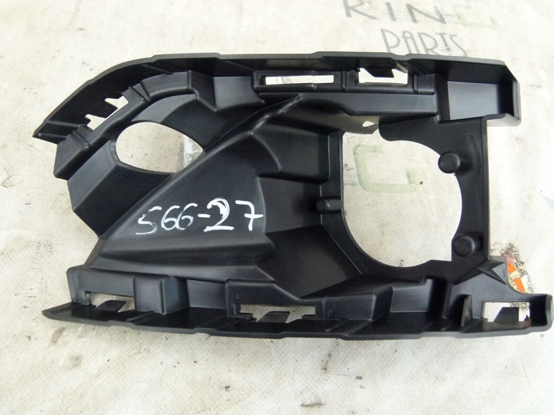 VOLVO XC40 2018-22 FRONT BUMPER RIGHT MOUNT BRACKET GENUINE 31407961