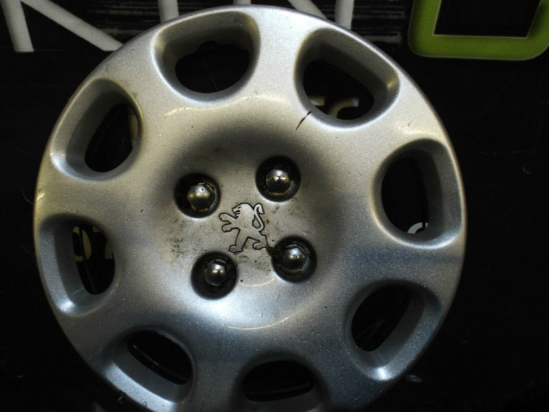 PEUGEOT 206 1.4 GENUINE PEUGEOT 14" HUBCAPS WITH BADGE SET OF 4