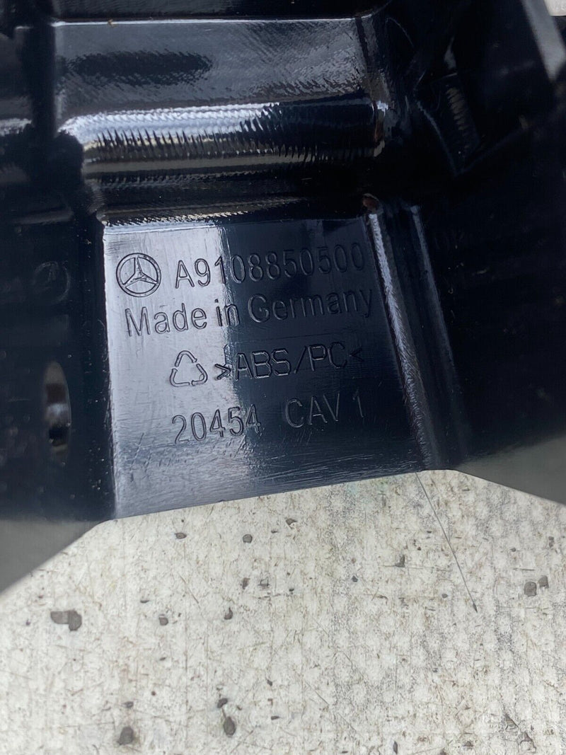 MERCEDES SPRINTER W910 2018-2020 FRONT RIGHT BUMPER BRACKET A9108850500