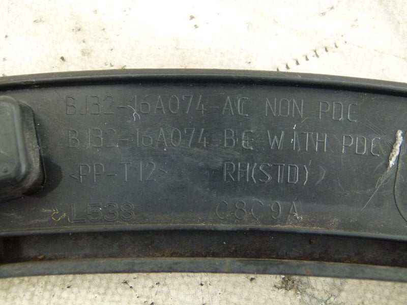 RANGE ROVER EVOQUE L538 2012-18 FRONT LEFT WHEEL ARCH TRIM BJ3216A074