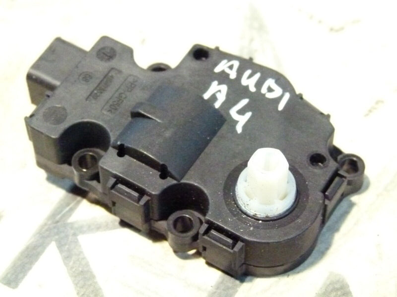 AUDI A4 HEATER BLOWER AIR VENT ACTUATOR GENUINE K9749006