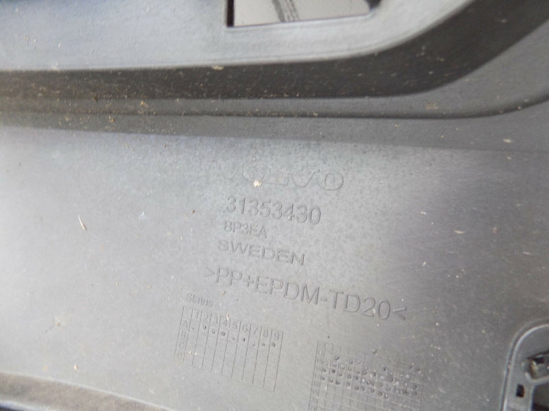 VOLVO XC90 II R-DESIGN 2014-2017 REAR BUMPER GENUINE PDC 31353390
