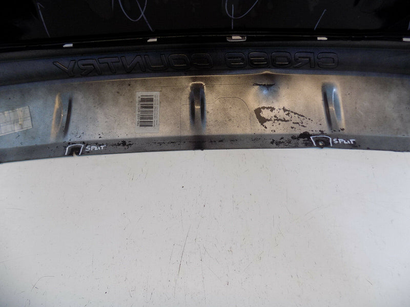 VOLVO V40 (P1) CROSS COUNTRY 2013 2014 2015 BLACK REAR BUMPER GENUINE OEM (9467)