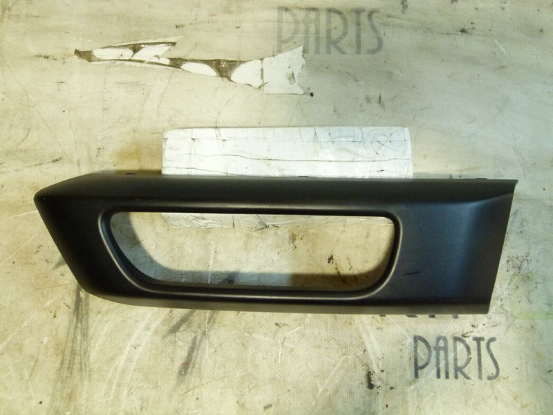 RANGE ROVER SPORT 13-17 FRONT BUMPER LEFT FOG LIGHT BEZEL TRIM DK6215B217CA