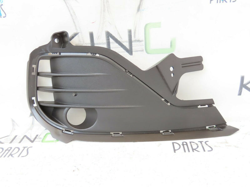 HYUNDAI i30 2019-ON FASTBACK FRONT FOG LIGHT RIGHT GRILLE *NEW* 86564-G4AD0