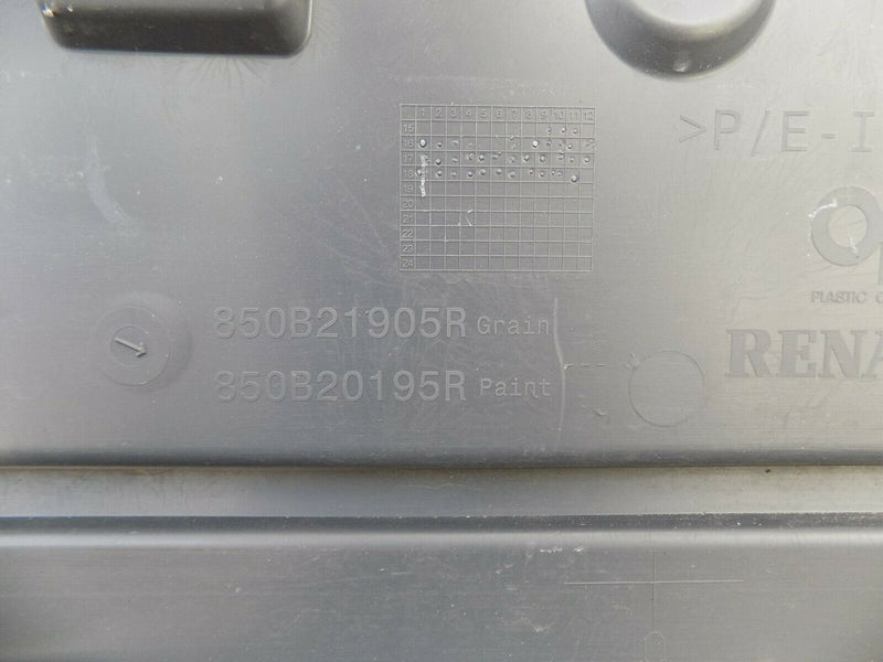 RENAULT CLIO IV MK4 2012-2019 BLACK REAR BUMPER VALANCE TRIM - GENUINE