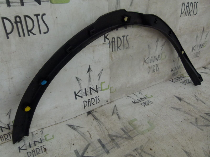 LAND ROVER DISCOVERY S L550 2014-19 REAR LEFT WHEEL ARCH TRIM T83070660