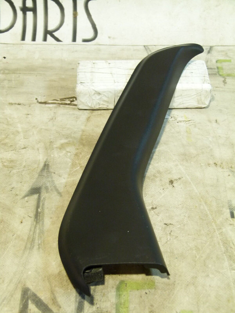 PEUGEOT 308 SW ESTATE 2017-21 REAR LEFT INTERIOR MOLDING TIRM 9801931777