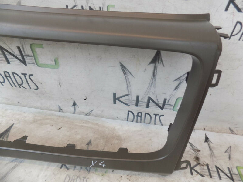 MERCEDES-BENZ G-CLASS W463 2018-ON FRONT  GRILL CENTRAL FRAME A4638880800 GREY