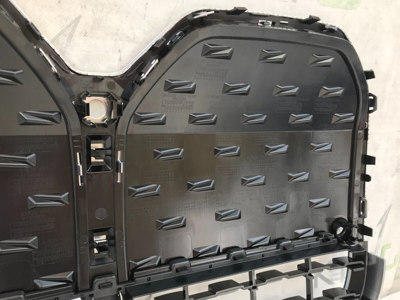 BMW i4 G26 2022-2024 FRONT BUMPER RADIATOR GRILL GRILLE 8738565 (iCAM HOLE)