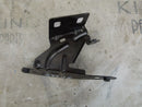 CITROEN C3 MK2 2009-13 FRONT RIGHT WING BRACKET HOLDER GENUINE 77269302