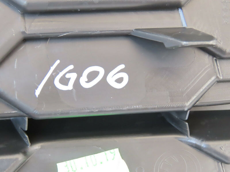 SKODA OCTAVIA 2020-ON FRONT BUMPER LEFT FOG LIGHT GRILL SURROUND