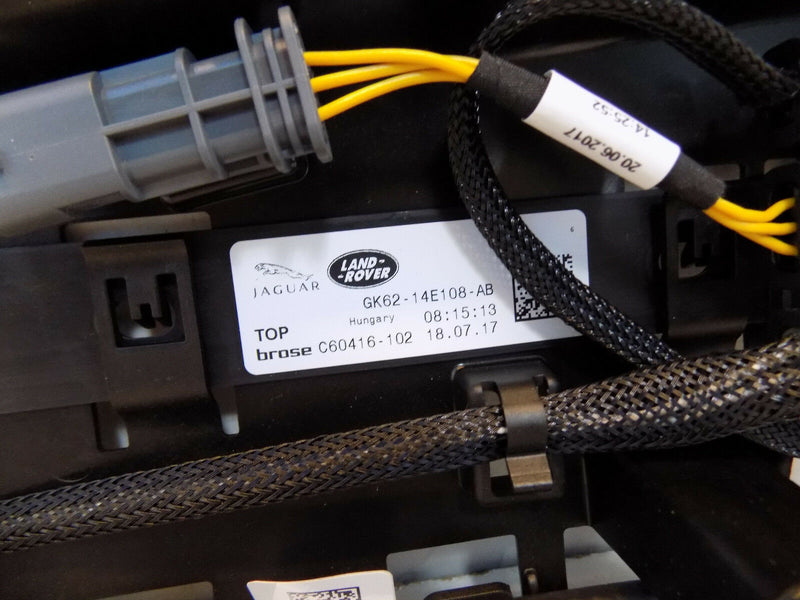 RANGE ROVER L494 SPORT REAR BUMPER INWARDS BRACKET LEFT MOLDING PARKING SENSOR