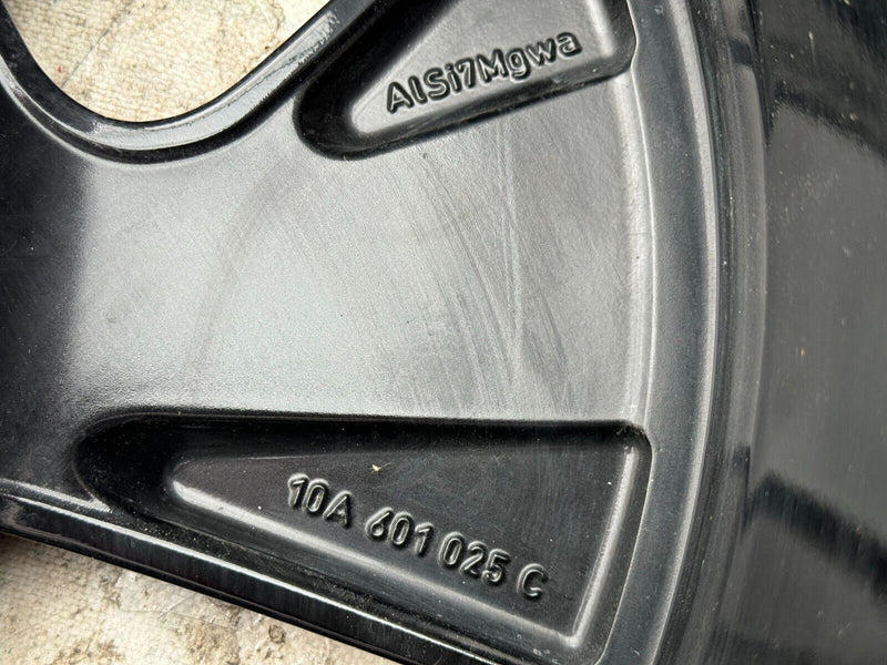 VW ID3 ID.3 GENUINE ALLOY WHEEL RIM 18' 7,5Jx18H2 ET50 / 10A601025C