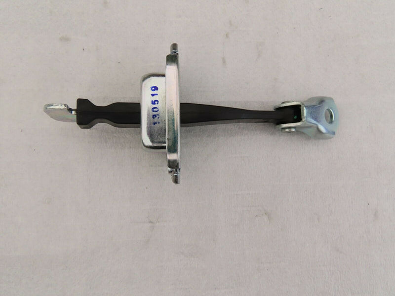 MITSUBISHI L200 PAJERO 2015-ON FRONT DOOR CATCH STOPPER 5702A229 /S40-40