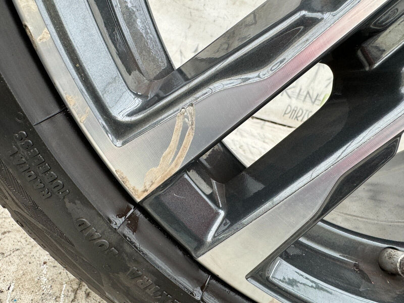 BMW 1 F40 M-SPORT ALLOY WHEEL RIM 18' 8Jx18H2 IS57, TYRE 225x40 R18 8092352 1660