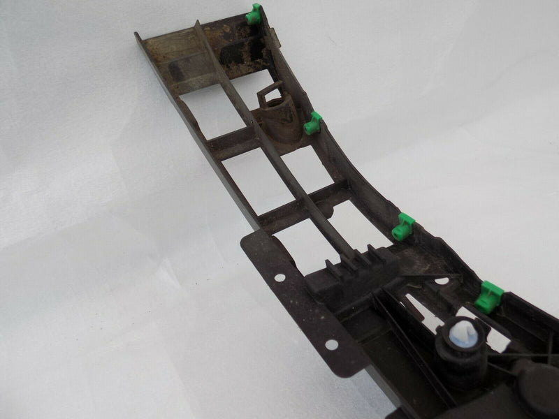 VOLVO XC90 2015-ON REAR BUMPER RIGHT DRIVER SIDE BRACKET 31407731 /B03-67
