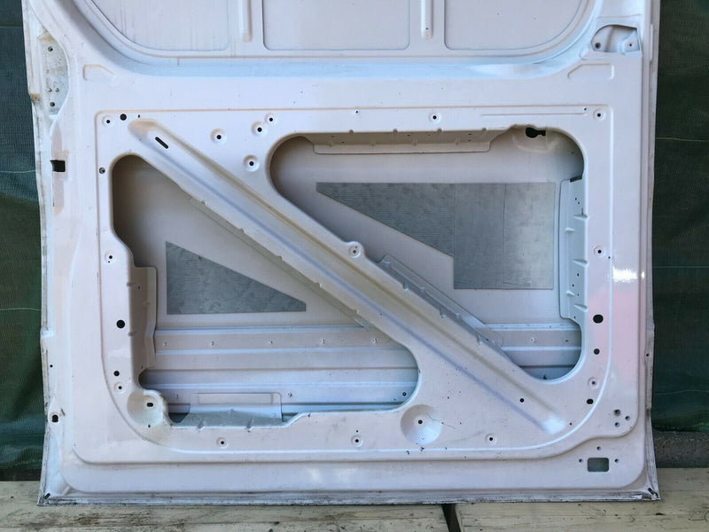 MERCEDES SPRINTER 907 910 2018-ON LEFT PASSENGER SIDE SLIDING DOOR PANEL