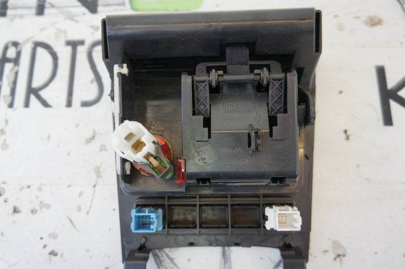 VW GOLF VI MK6 2008-2012 FRONT STORAGE COMPARTMENT BLACK SWITCH OFF 5K0857961A
